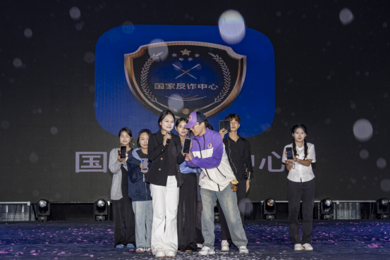 我校2025年“青春跃动 筑梦新程”迎新晚会圆满举行-河南应用技术职业学院审计处